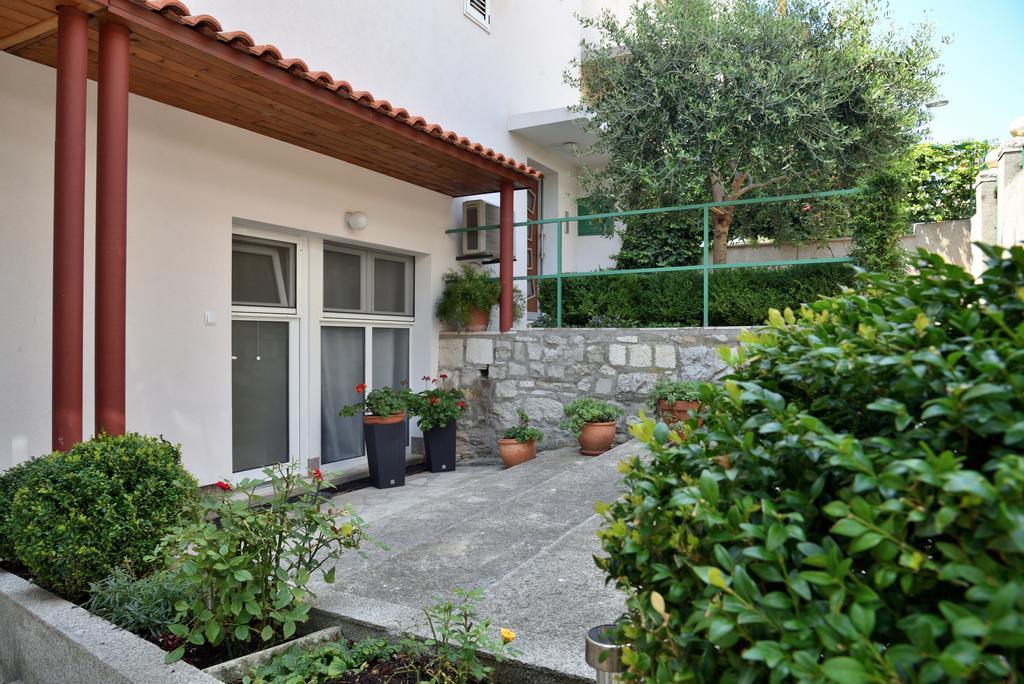 Apartment Lola Spalato Esterno foto